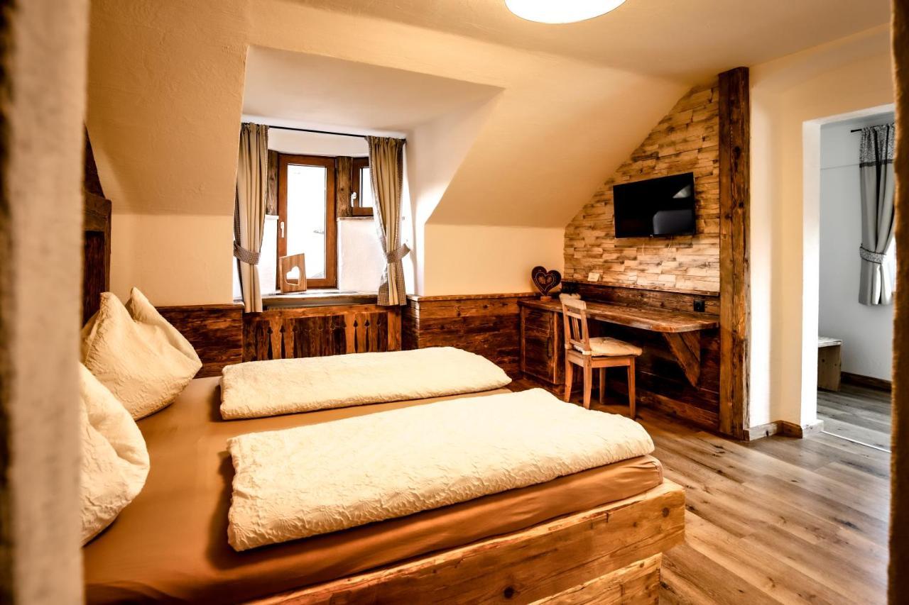 Gasthof Geraerhof Vals Exteriör bild