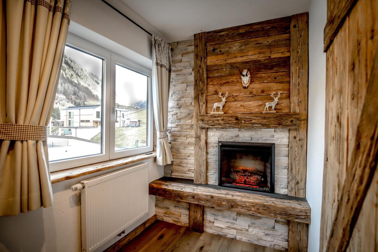 Gasthof Geraerhof Vals Exteriör bild